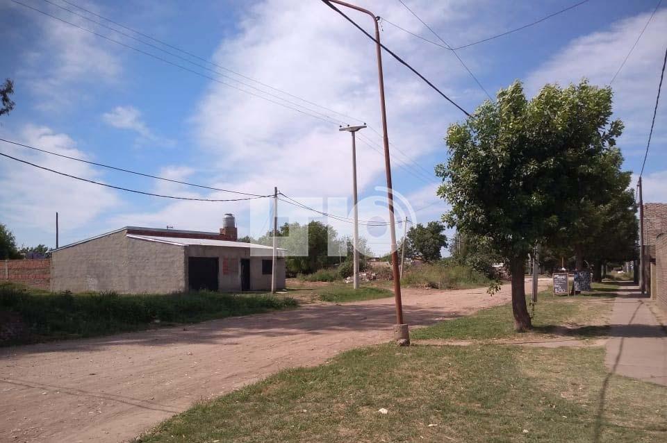 En Loyola Sur piden a la municipalidad que reponga las luces quemadas